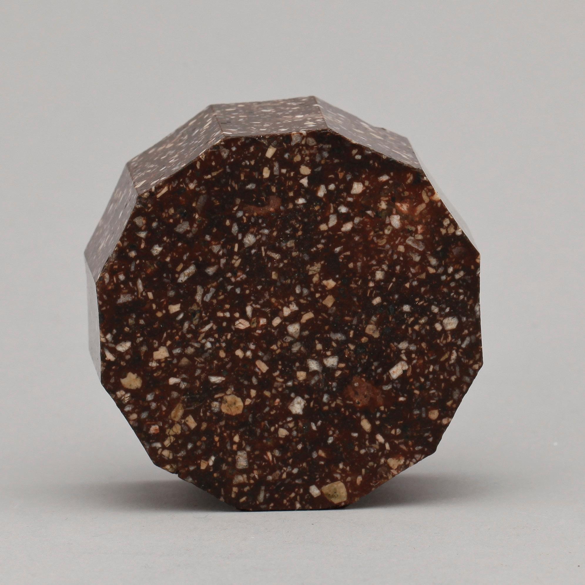 SALTKAR, porfyr, empire, 1800-talets första hälft.