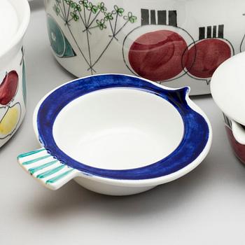 A MARIANNE WESTMAN "PICKNICK" SERVICE, Rörstrand.