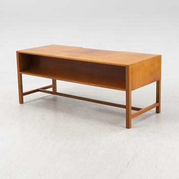 Josef Frank, a mahogany model 500/A writing desk, Svenskt Tenn, Sweden, before 1985.