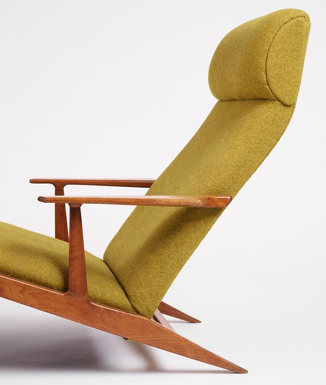 Svante Skogh, an easy chair, model no "231", Engen Möbler, Sweden 1950s.