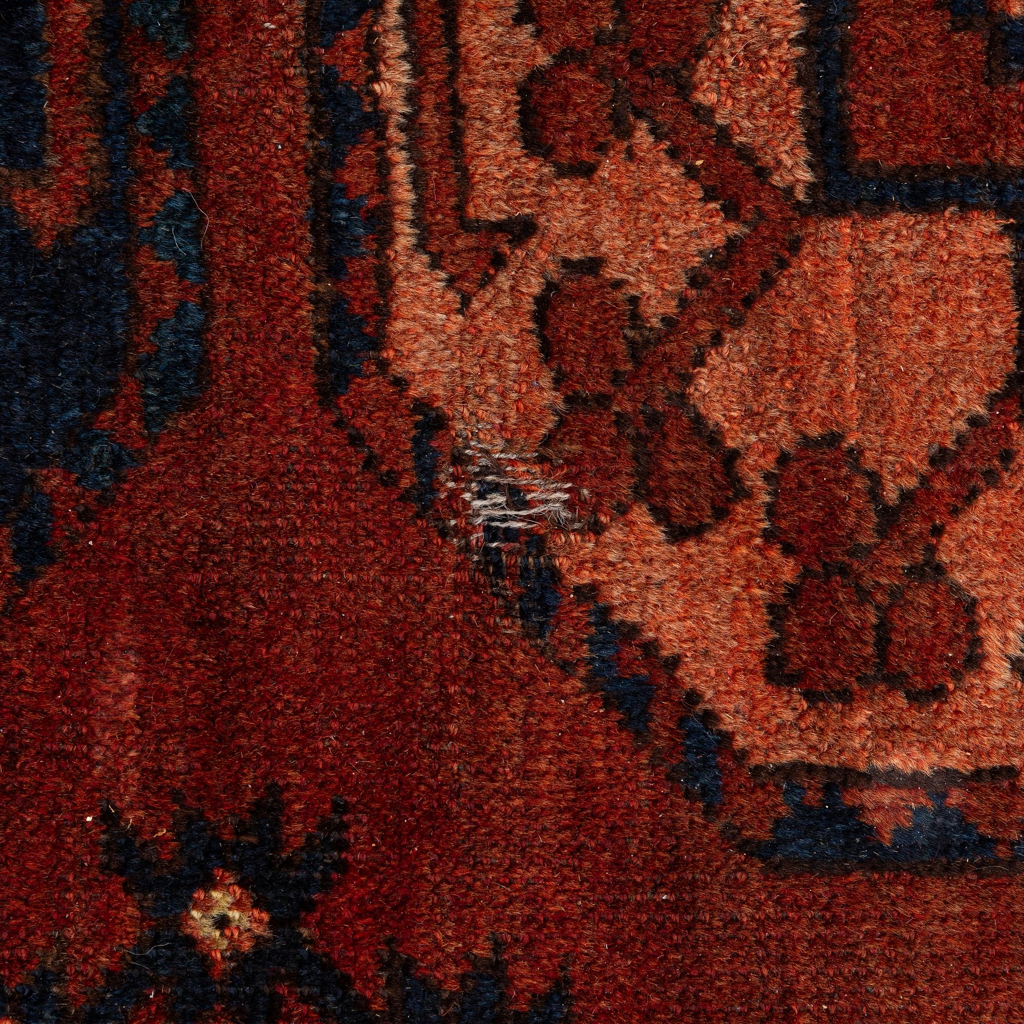 Matta, Turkmen, semiantik, ca 330 x 258 cm.