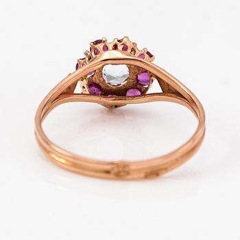 Ring, 14K guld, akvamarin och rubiner. Ryssland.