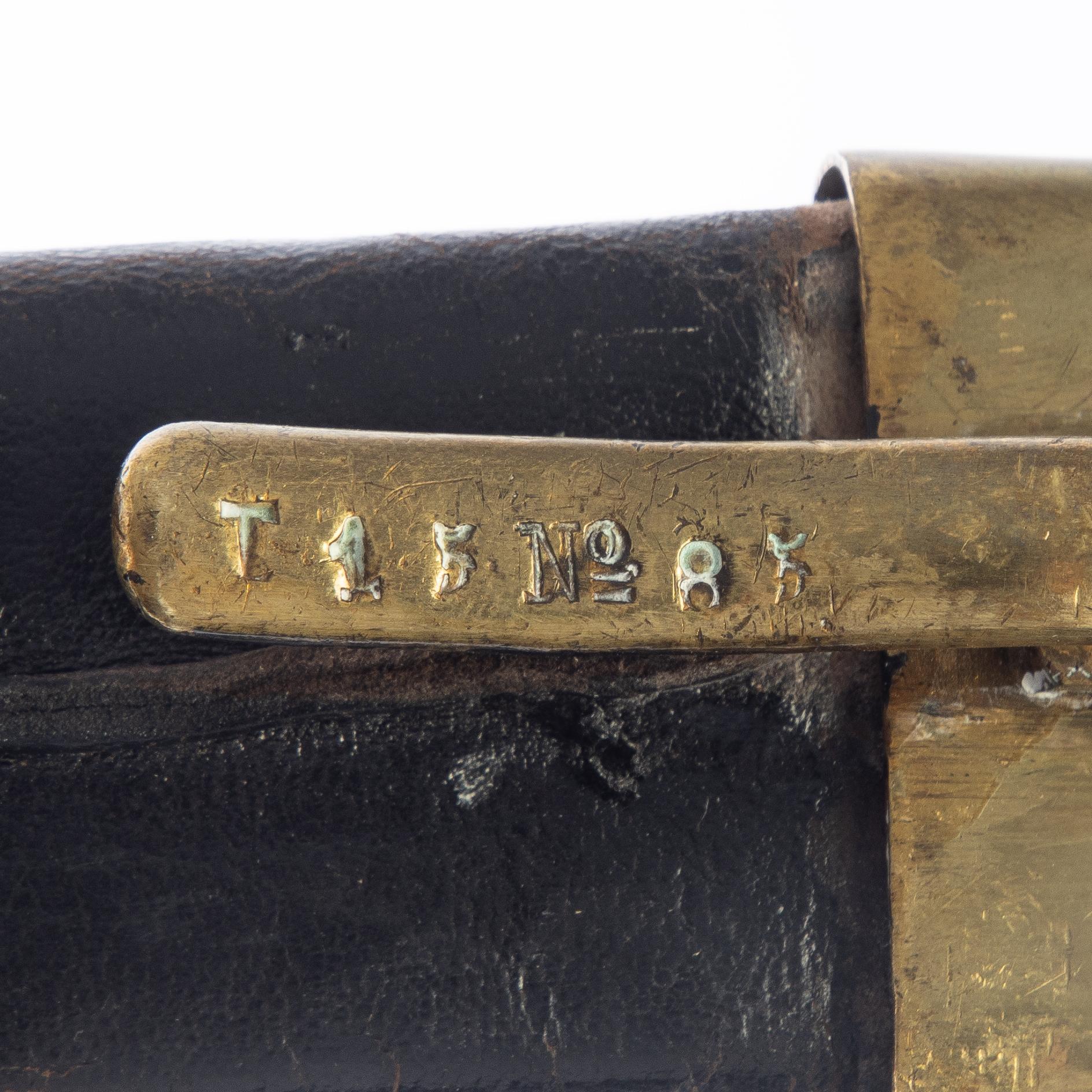 Huggare 2 st, svenska m/1856, med baljor.