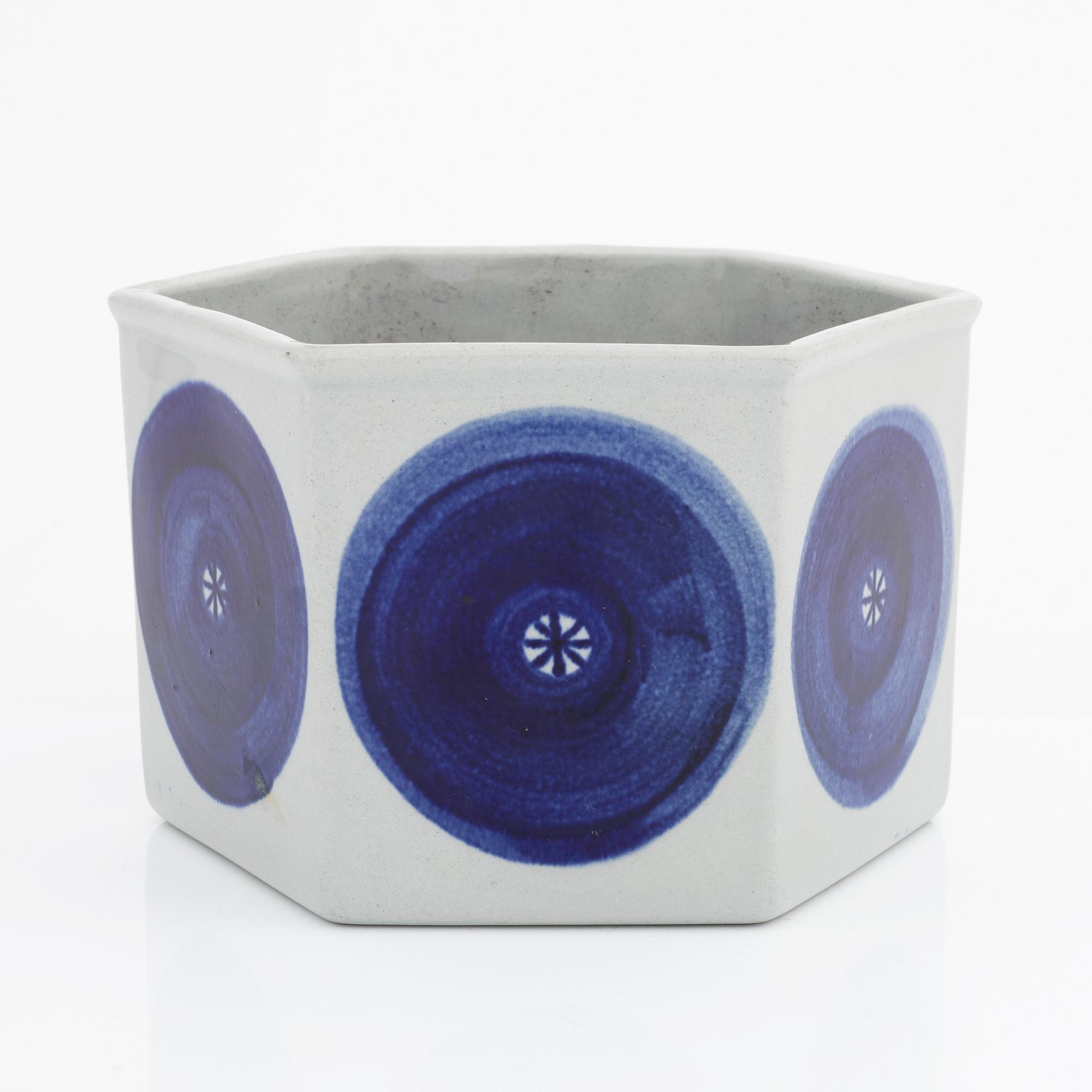 Karin Björquist, a unique stoneware bowl, Gustavsberg, 1963.