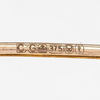 Cassandra Goad, a pair of 9K gold 'Tortilla Double' earrings. London.