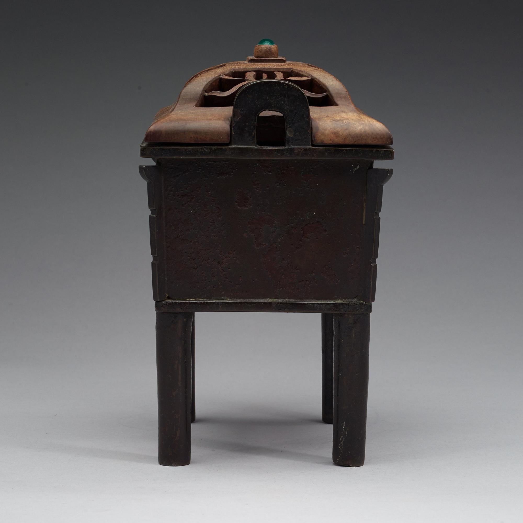 A bronze censer, Ming dynasty (1368-1644).