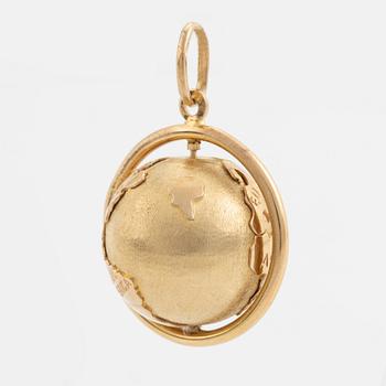 HÄNGE, i form av jordglob, 18K guld, roterande.