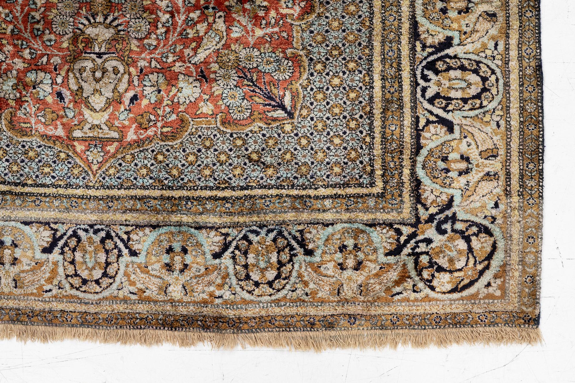 Carpet, Kashmir, approx. 205 x 138 cm.
