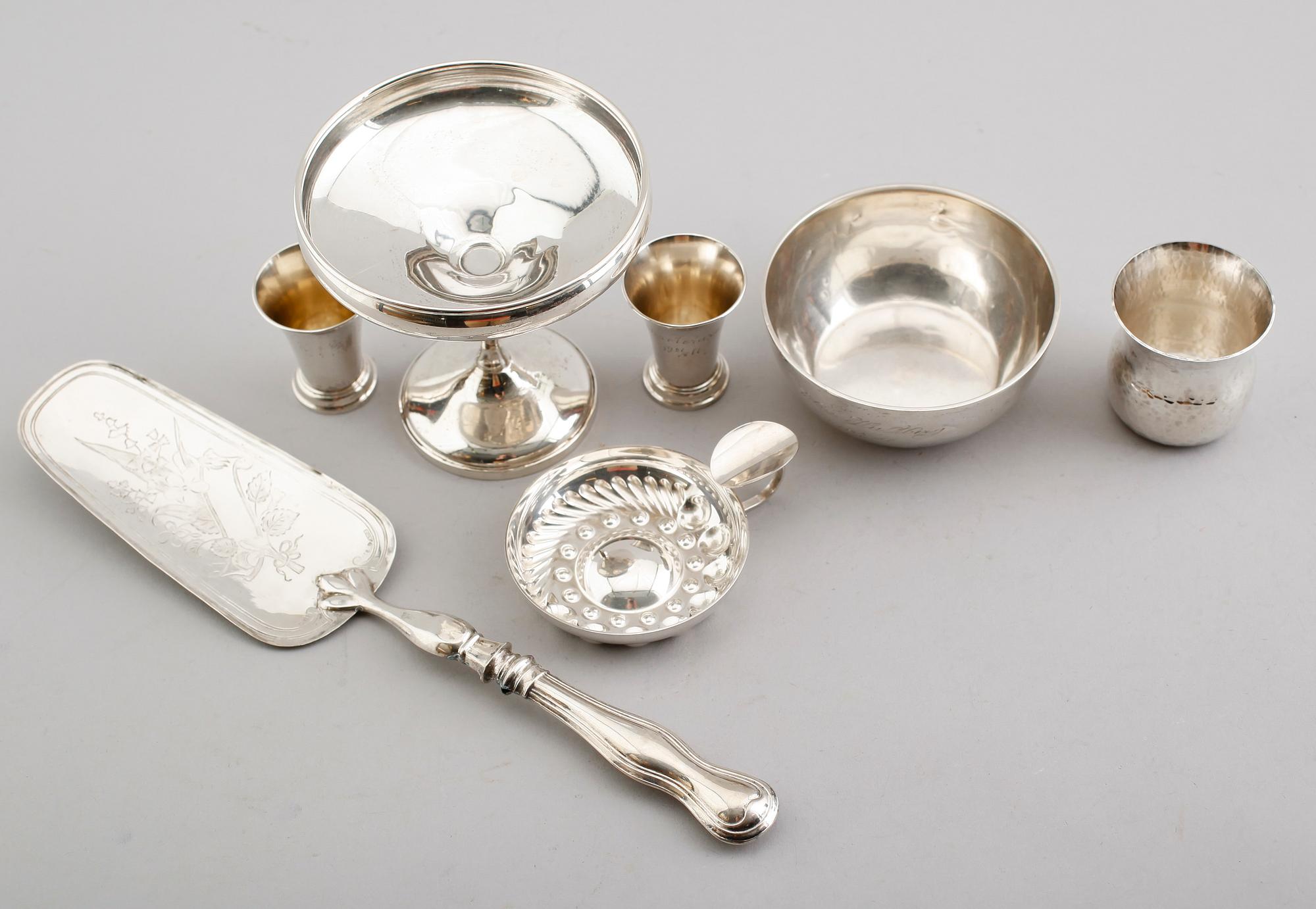 SAMLING SILVERFÖREMÅL, 7 delar, bla MEMA. Vikt ca 385 g.