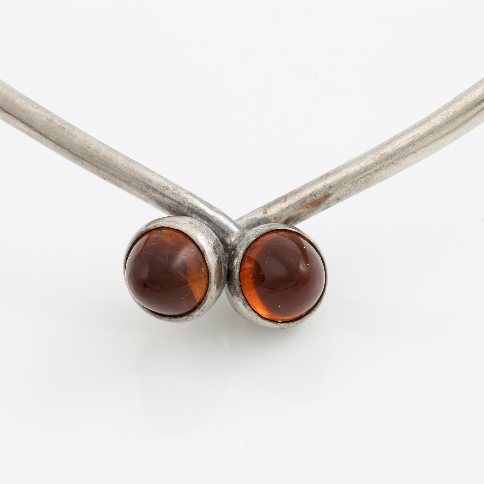 Bent Knudsen, brooch, sterling silver with amber.