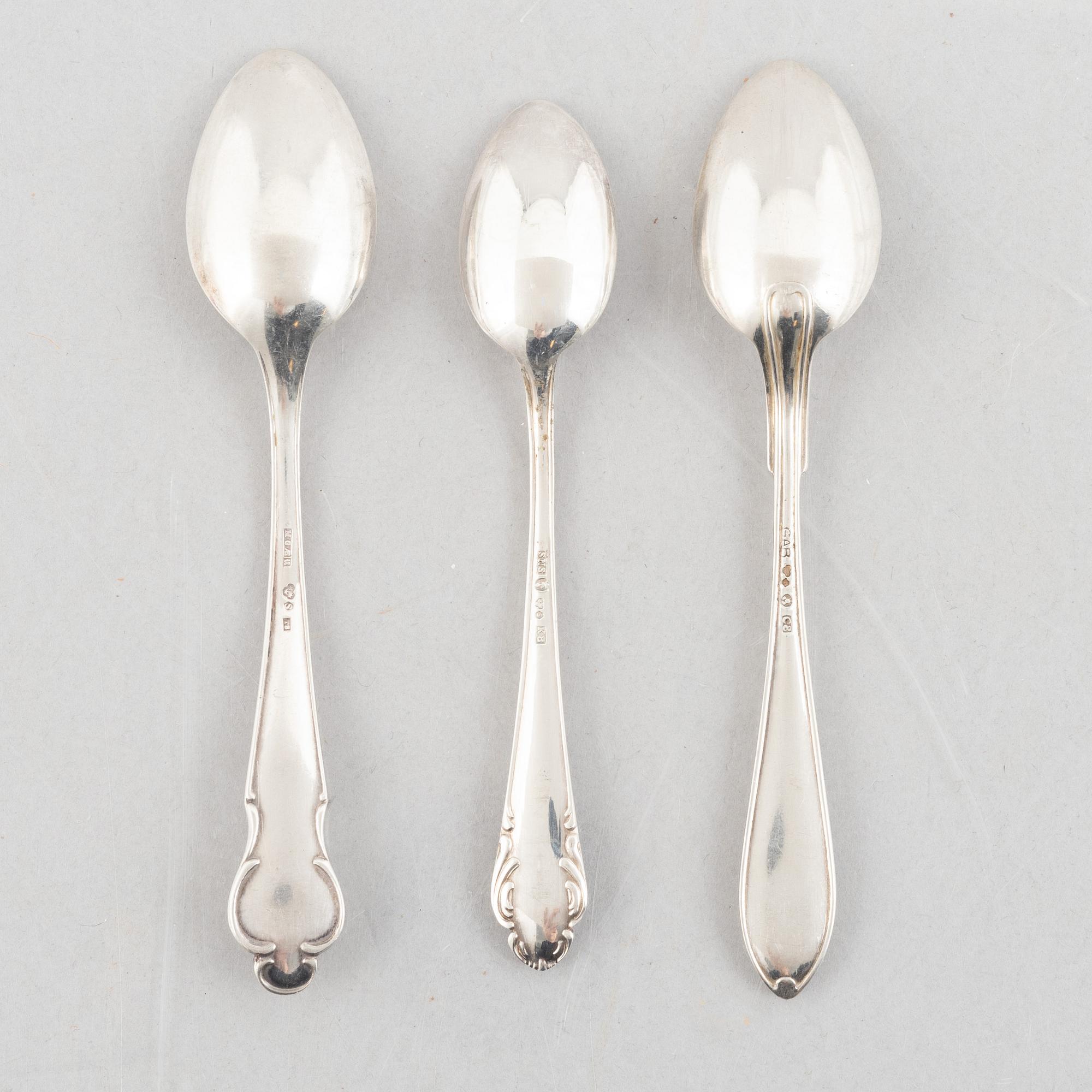 Silver coffee spoons (28 pieces).