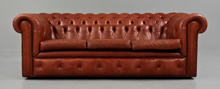SOFFA, Chesterfield-modell, 1900-talets andra hälft.