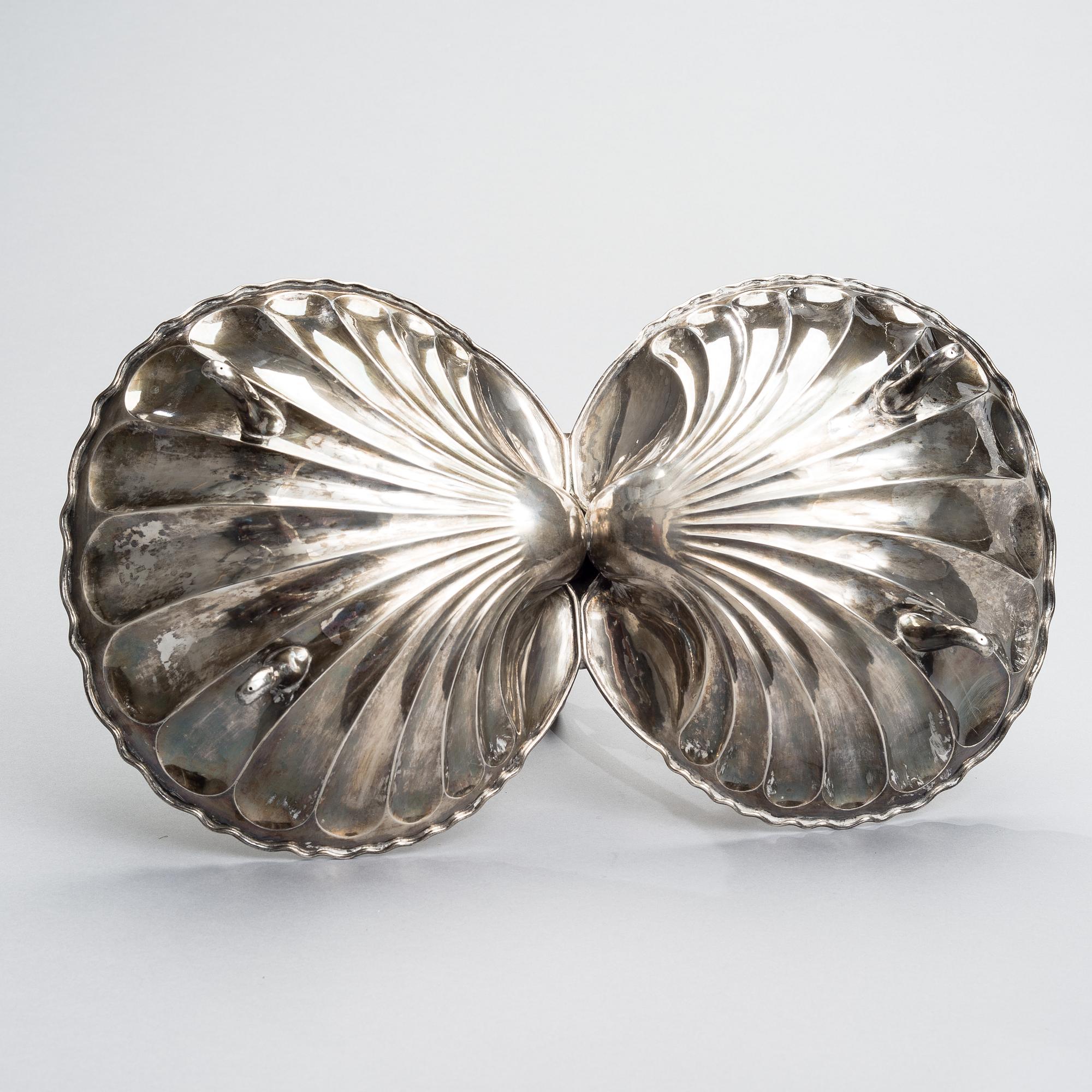 SERVERINGSSKÅL, silver, Ryssland, St.Petersburg ca 1900, Morosov, vikt 1276 g.