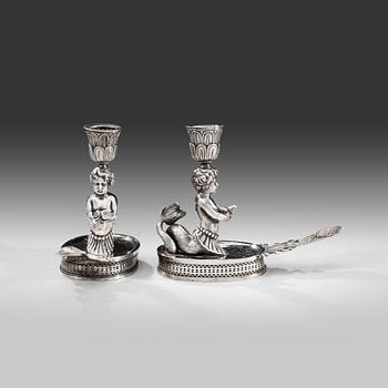 270. A PAIR OF RUSSIAN CANDLESTICKS. ПАРА РУССКИХ ПОДСВЕЧНИКОВ.