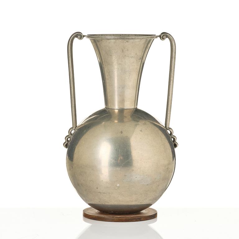 Carl-Einar Borgström, vase, Ystad-Metall, 1936.