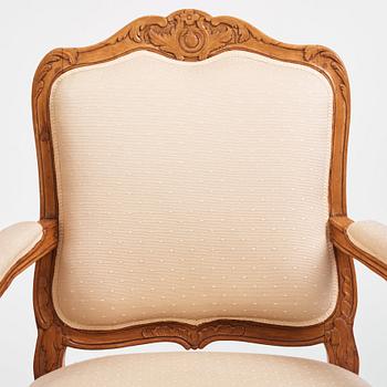 A pair of Swedish rococo fauteuils à la reine, later part of the 18th century.