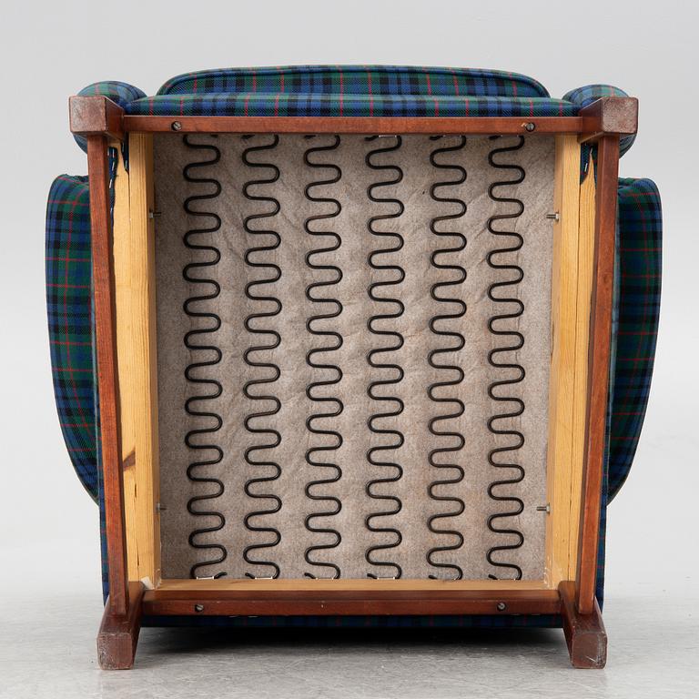 Ragnar Helsén, armchair, "Oxford", Stjernmöbler, Herrljunga for the firm Svenskt Tenn, second half of the 20th century.
