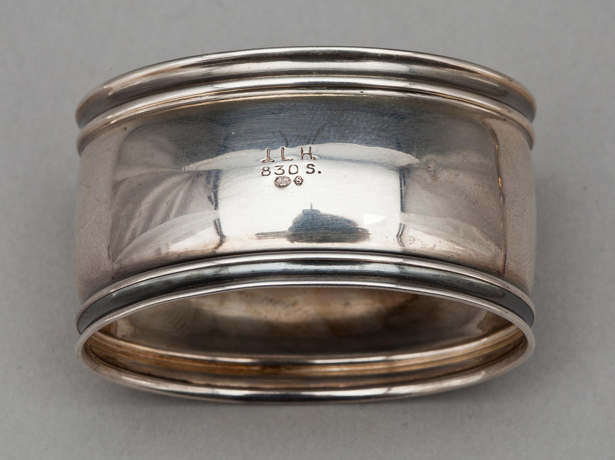 PARTI SILVER, 5 delar, svenska importstämplar, 1900-tal. Totalvikt 292 g.