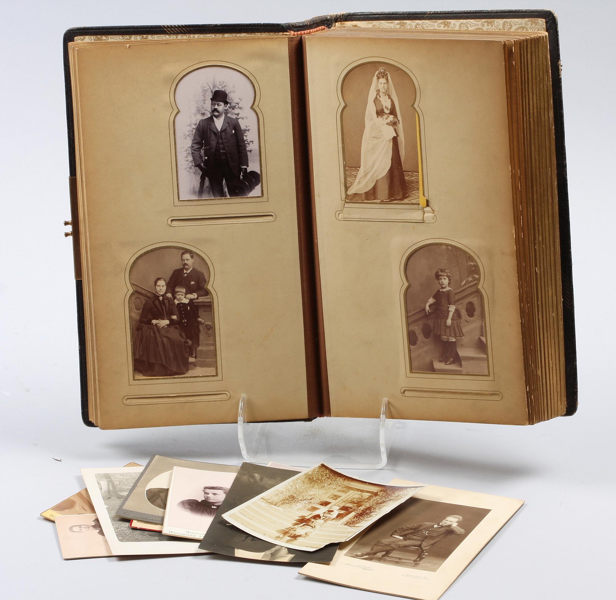 FOTOALBUM, sent 1800-tal.