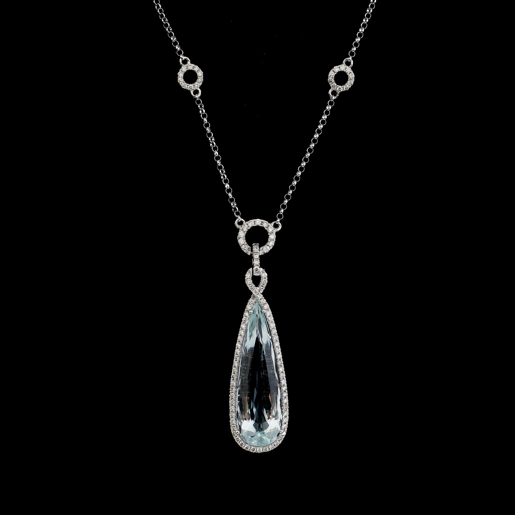 HALSBAND, 18K vitguld, diamanter tot ca 0.53 ct, akvamarin tot ca 6.70 ct.