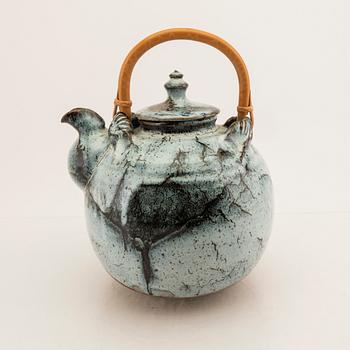 Gösta Grähs, a stoneware signed tea pot own workshop.