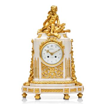 107. A Louis XVI mantel clock.