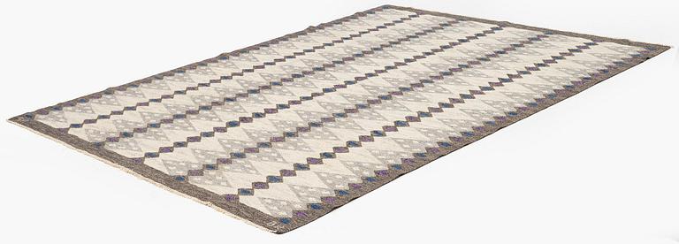 Berit Koenig, matta, gobelängteknik, 256 x 195 cm, signad SH BK.