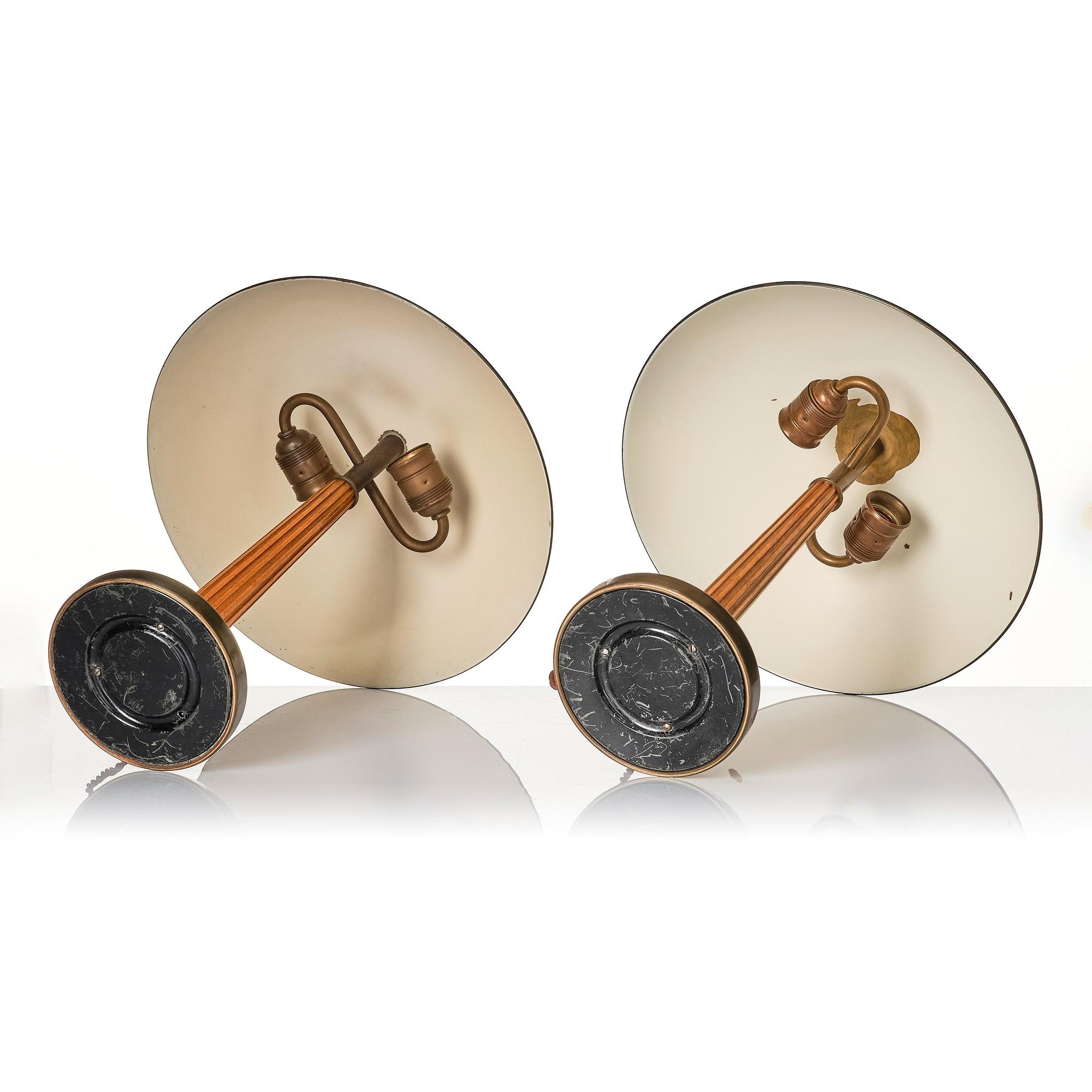 Erik Tidstrand, a pair of table lamps, model "29595", Nordiska Kompaniet, 1930s.