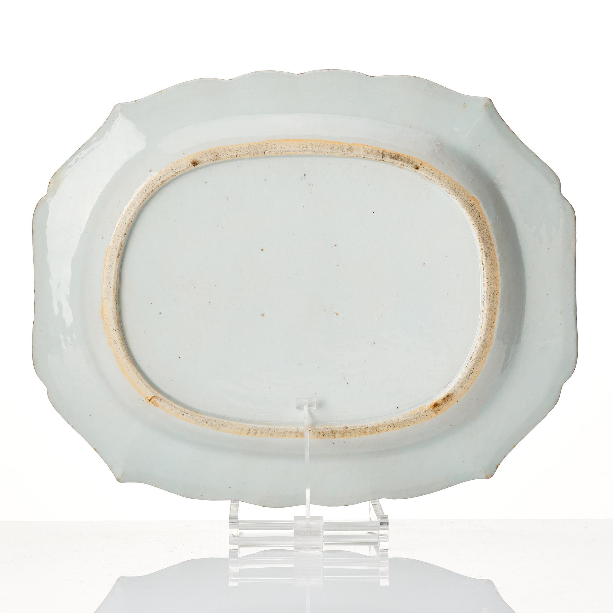 A set of two blue and white serving dishes and eigth dessert dishes, Qing dynasty, Qianlong (1736-95).