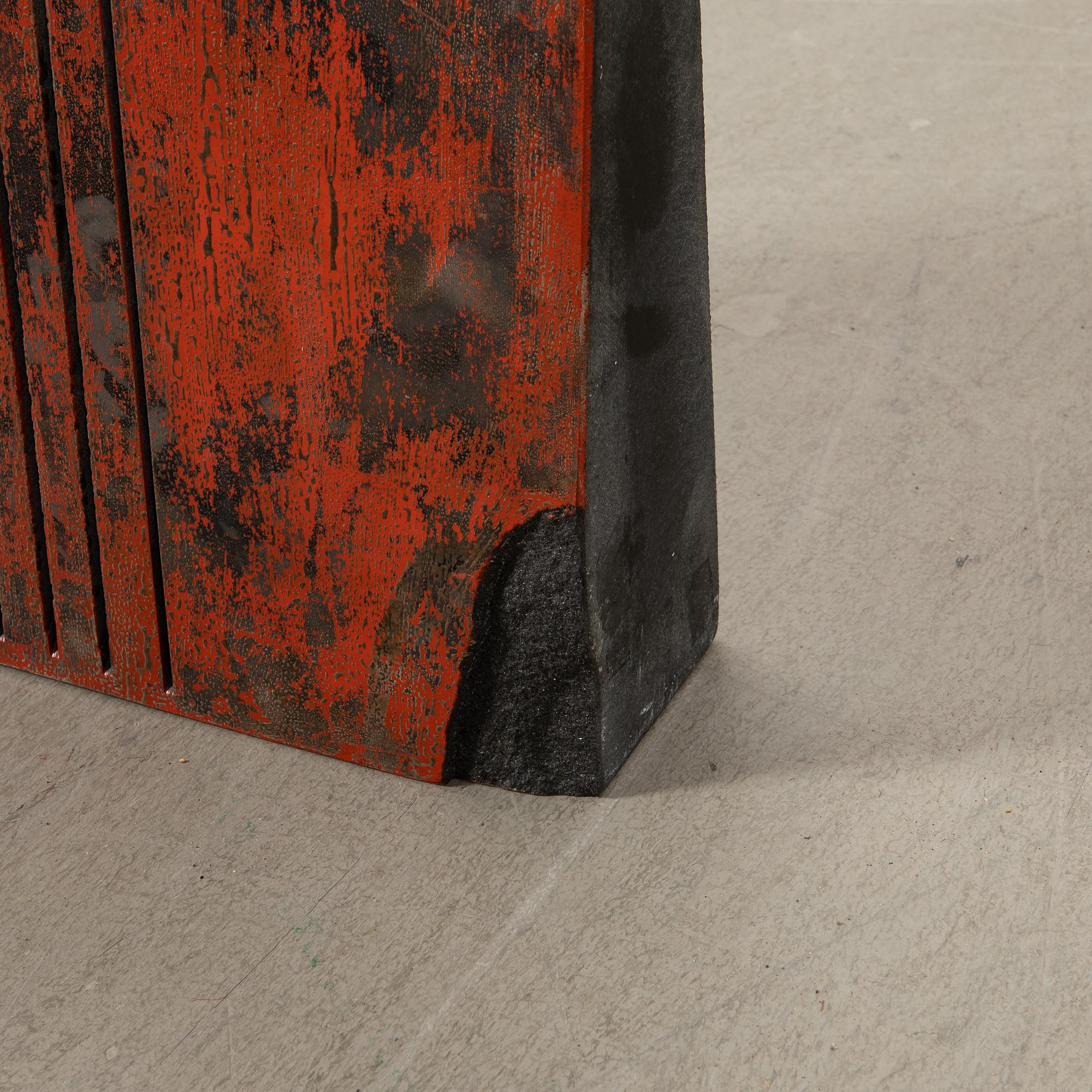 Okänd konstnär 2000-tal, Skulptur Utan titel.