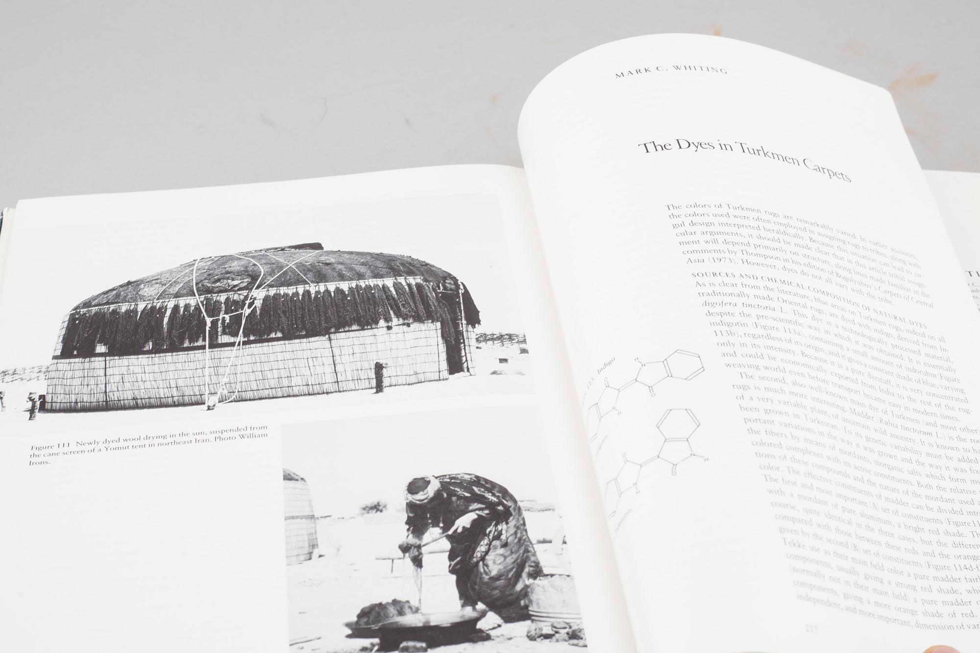 BÖCKER, 7 st, om orientaliska mattor, 1900-talets andra hälft.