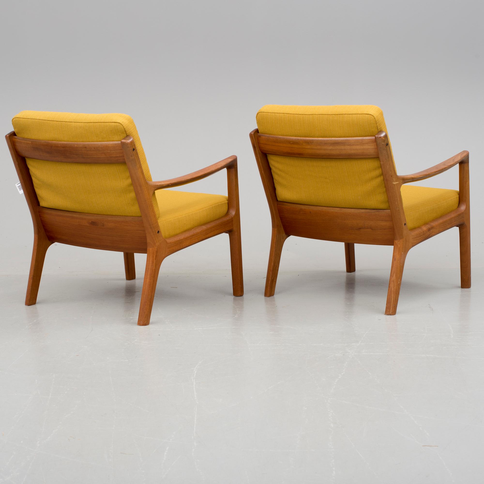 SOFFA, KARMSTOLAR, 2 st, Ole Wanscher, för France & Son, Danmark samt SOFFBORD, 1900-talets andra hälft.