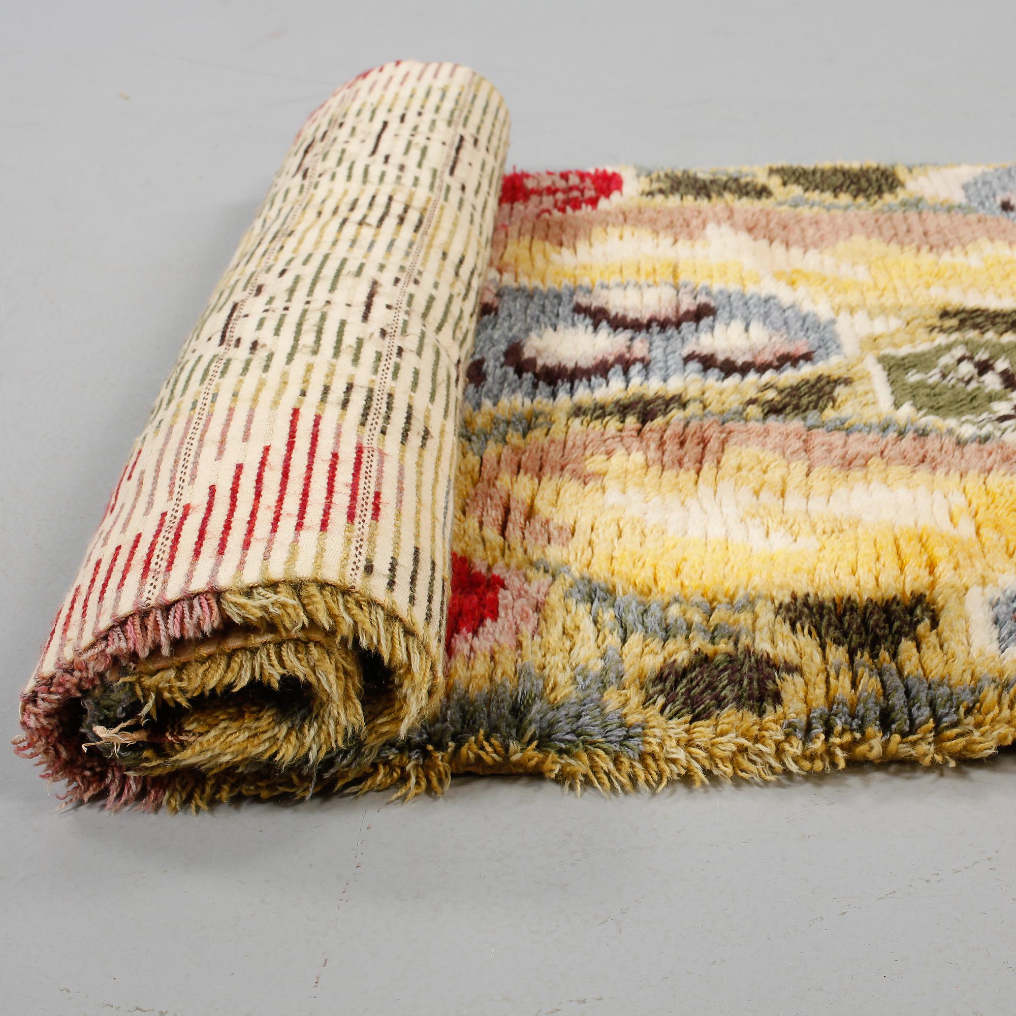 RYAMATTA, 1900-talets andra hälft, ca 195 x 110 cm.