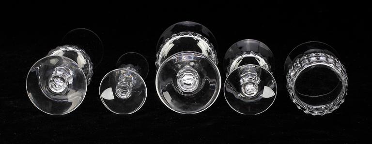 GLASSERVISDELAR, 56 st, "Silvia", Ingeborg Lundin, Orrefors, formgiven 1957.