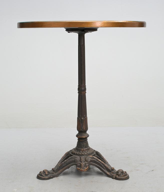 TRÄDGÅRDSBORD, 1900-tal.