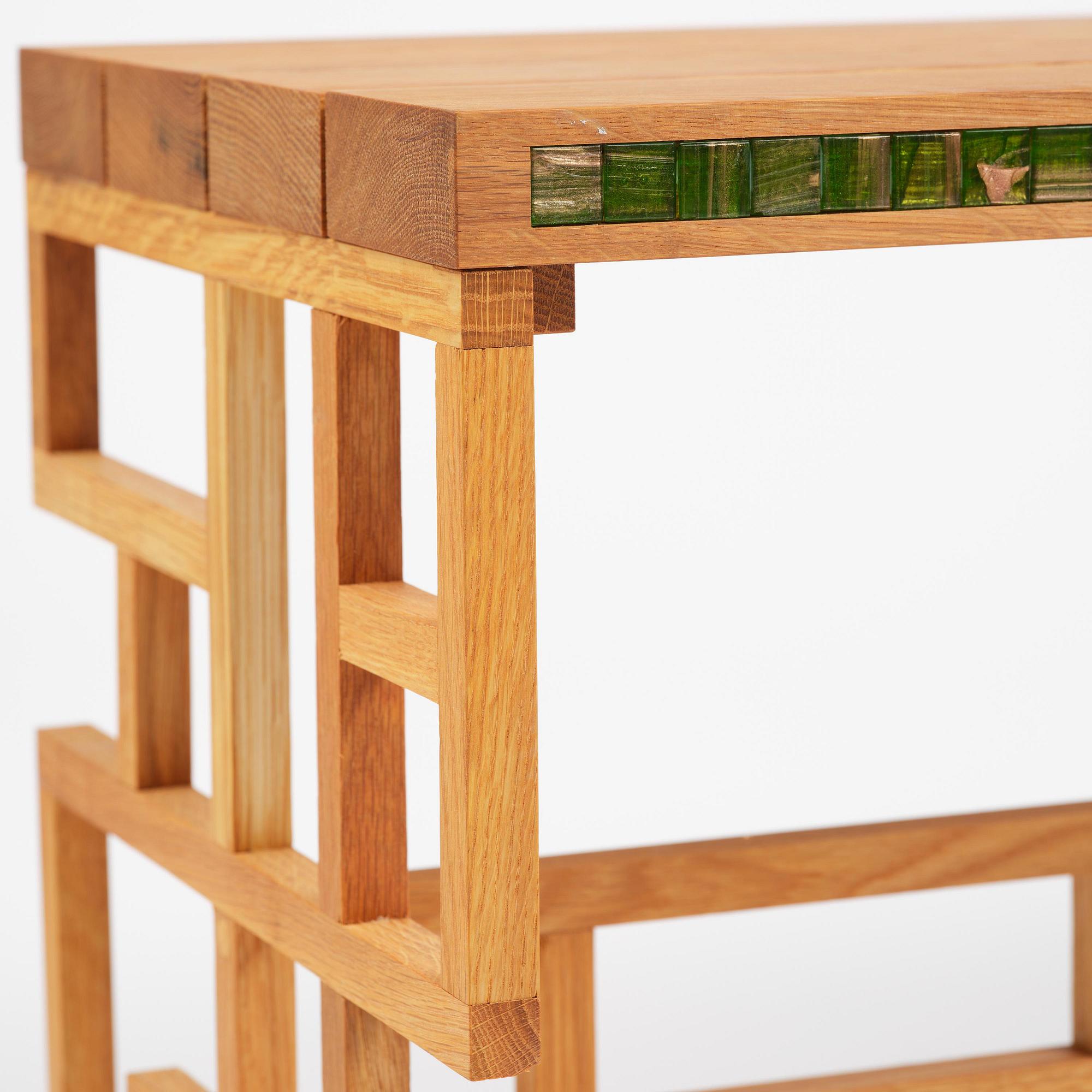 Ernst Billgren, a "Tjyvar" bench, ed. 41/51, Asp Snickeri, Stockholm 2006.