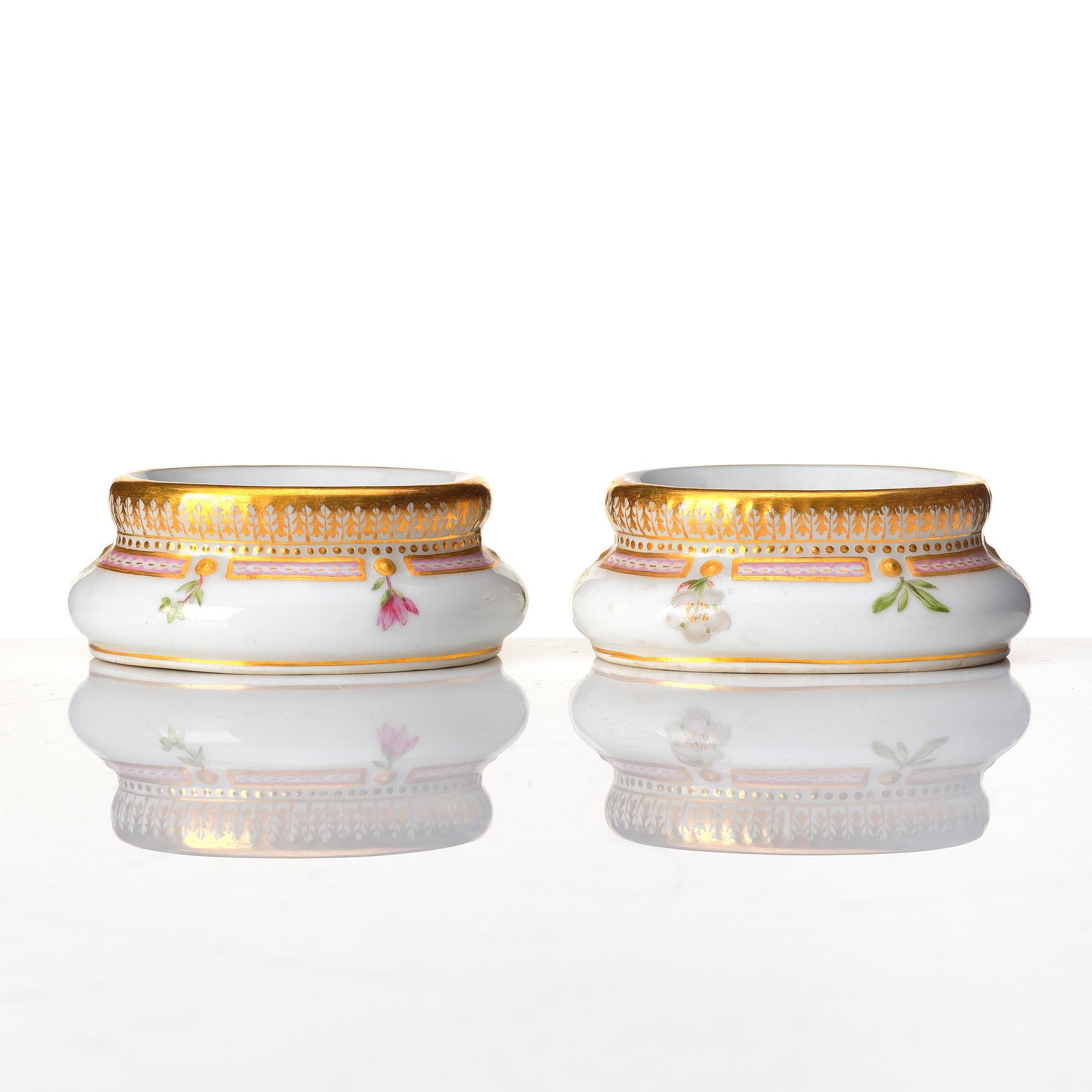 A pair of Royal Copenhagen 'Flora Danica' salts, Denmark, 20th Century.