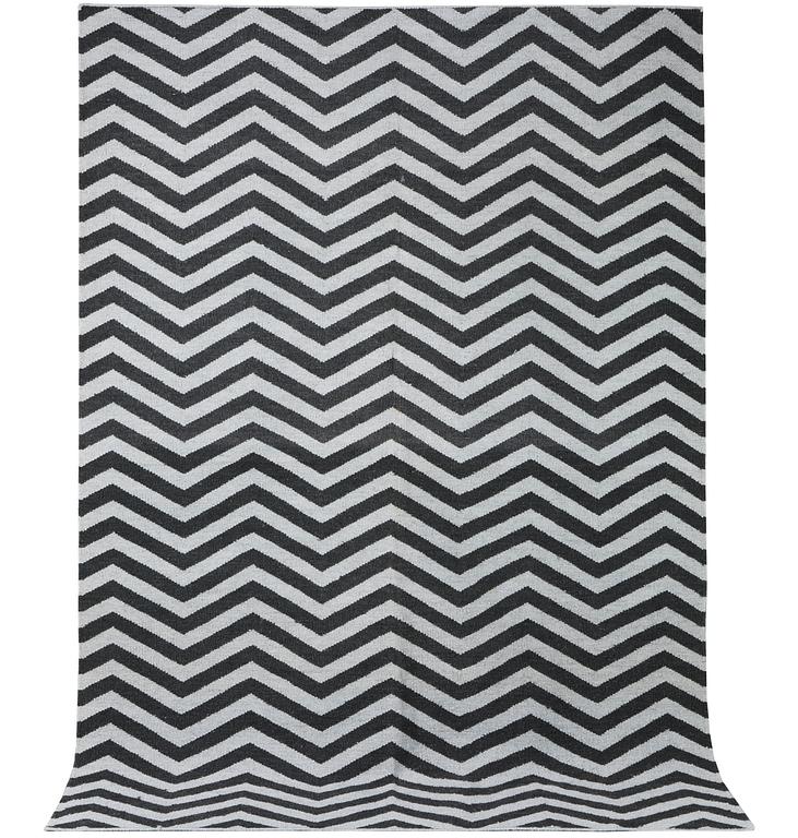 A Kilim rug with modern design, c. 230 x 163 cm.