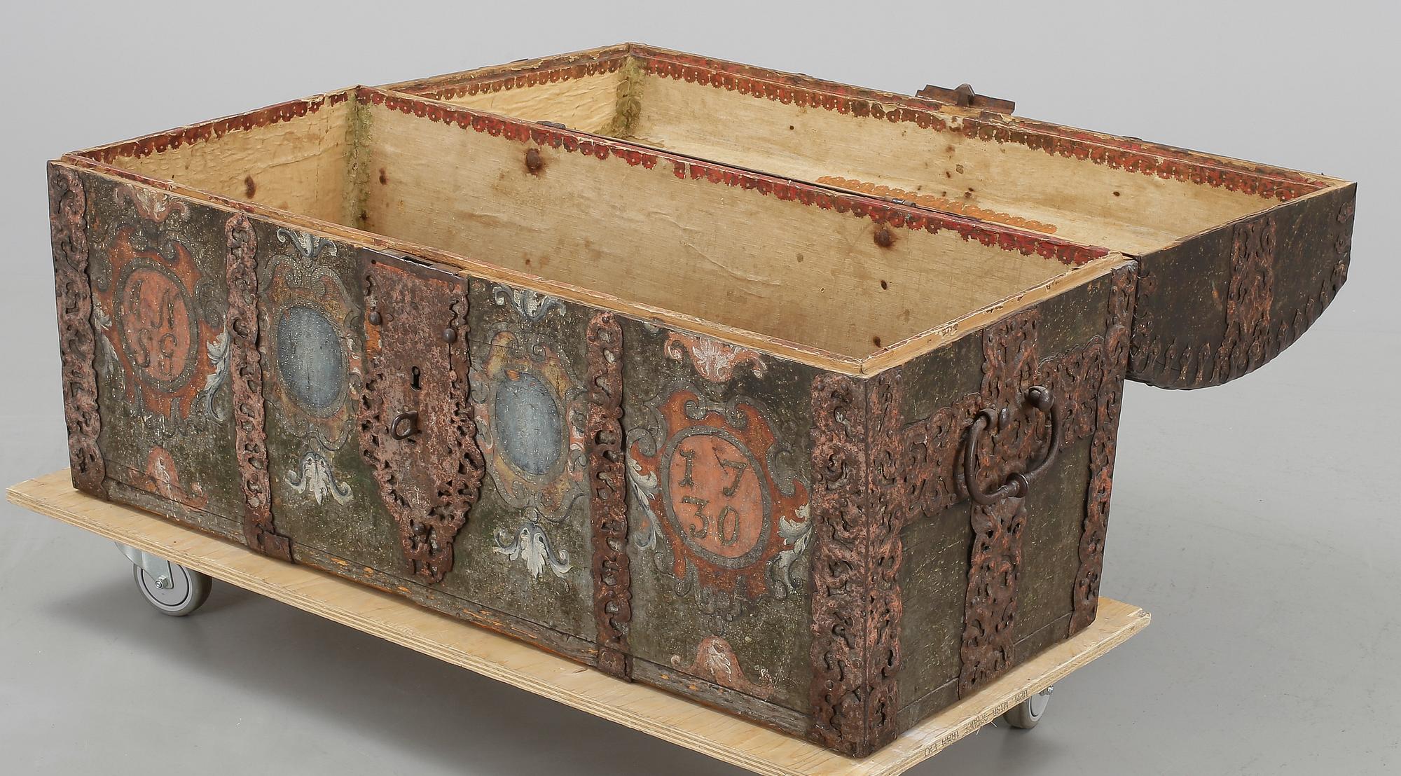 KISTA, barock, daterad 1730.