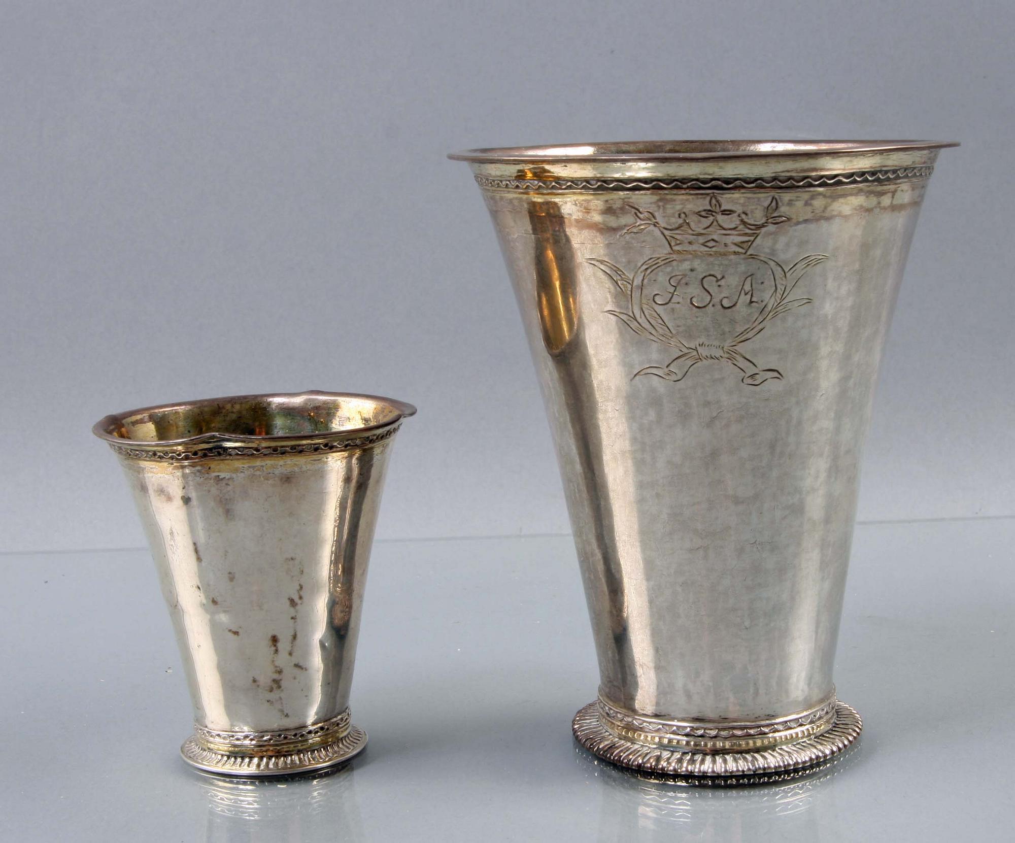 BÄGARE, 2 st, silver.