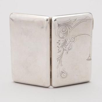 CIGARETTETUI, silver, Moskva 1908-1926.