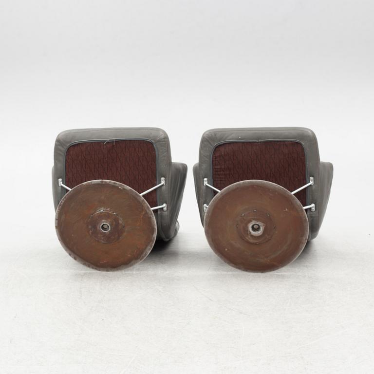 Kenneth Bergenblad, armchairs, a pair, "Superroto", Dux, model designed in 1987.