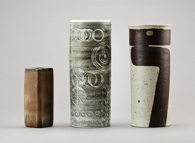 VASER, 3 st, stengods, bl a Gunnar Nylund,  Rörstrand.