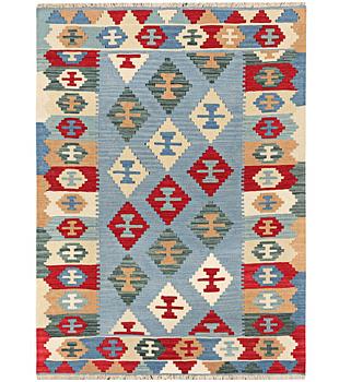 A Kilim rug, c. 172 x 124 cm.