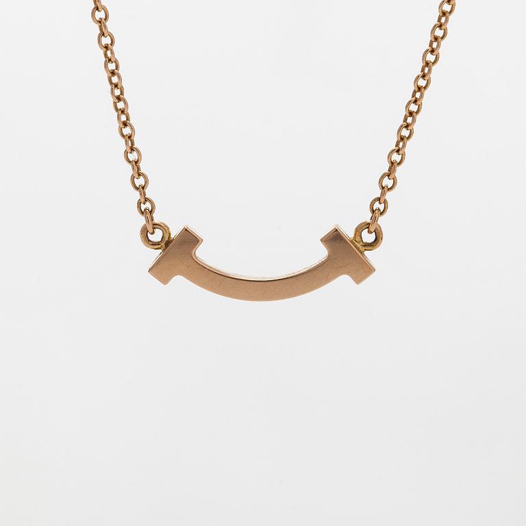Tiffany & Co, kaulakoru, "T Smile", 18K kultaa ja briljanttihiottuja timantteja.