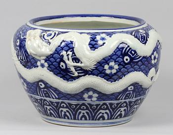 YTTERFODER, porslin, Kina, 1900-tal.