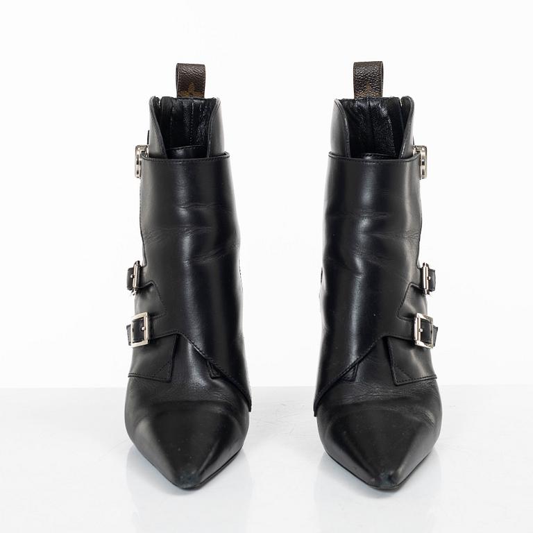 Louis Vuitton, ankle boots, "Monogram Janet Ankle Boots", size 37.