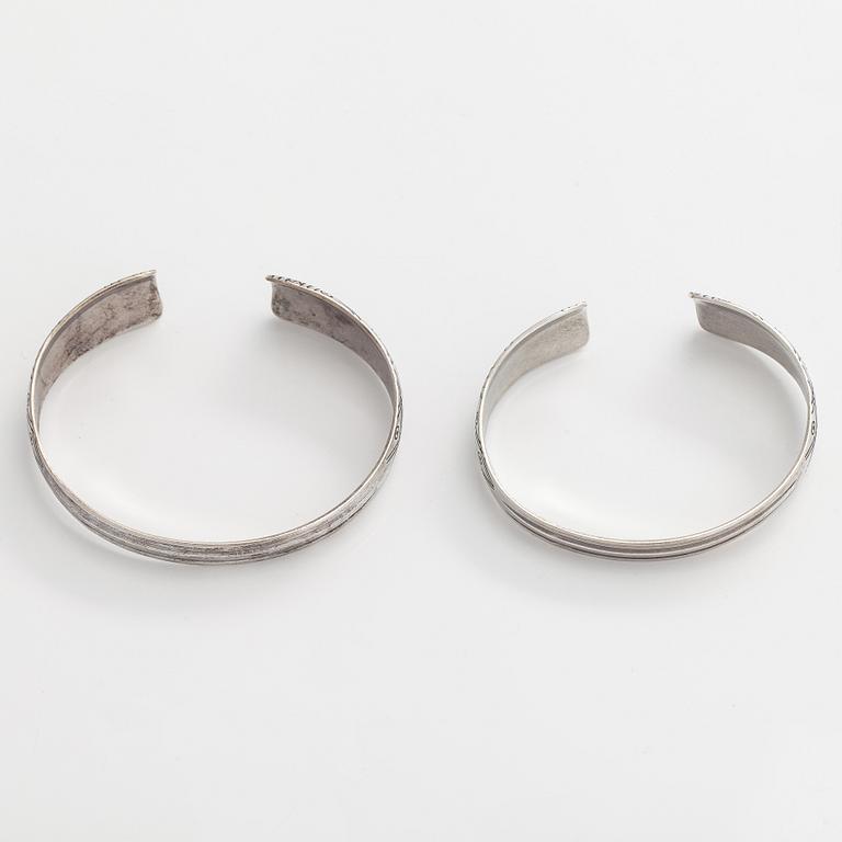 Germund Paaer, bracelets, 2 pcs, silver. Kalevala Koru.