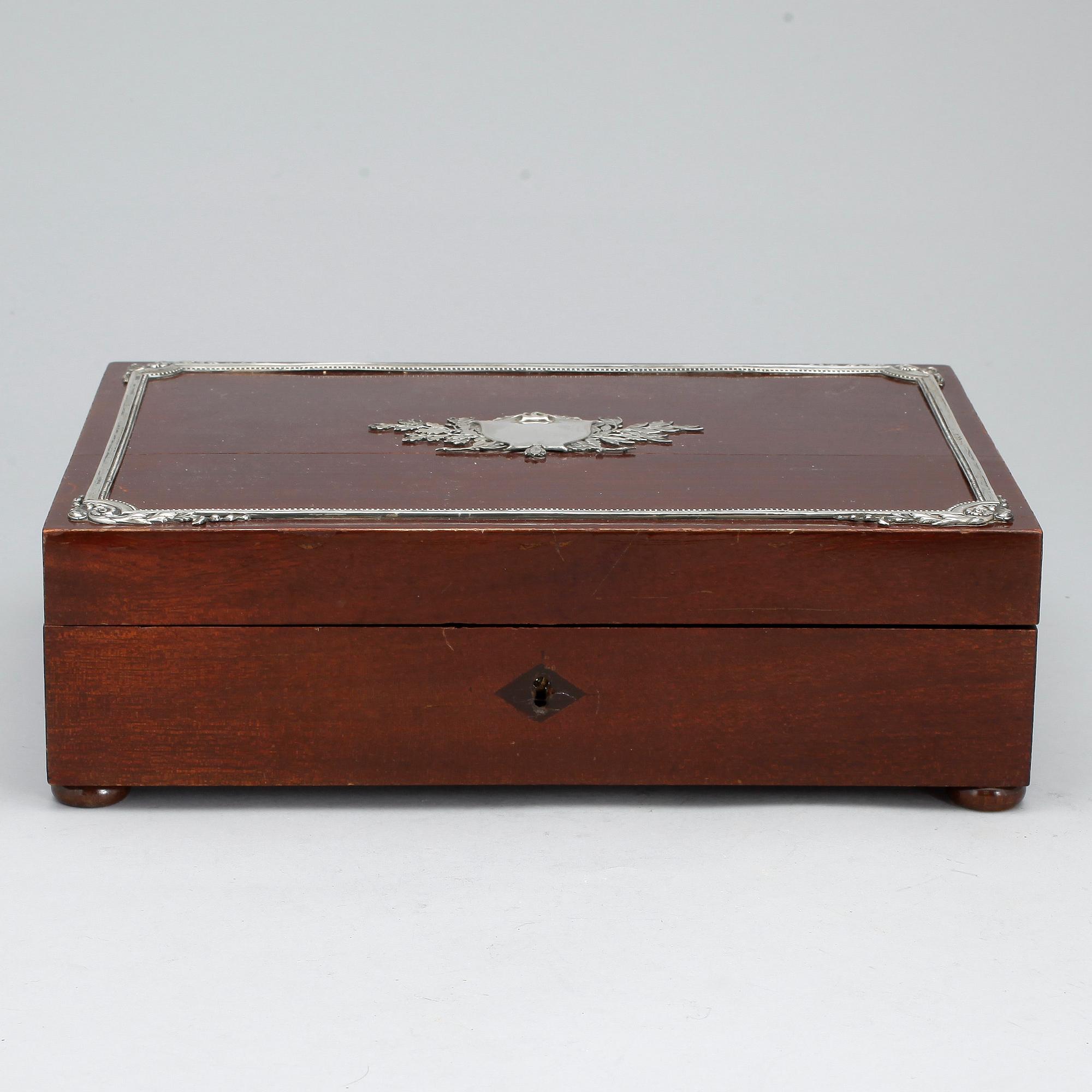 SKRIN, trä/silver, WA Bolin, Stockholm, 1924, stämplad.