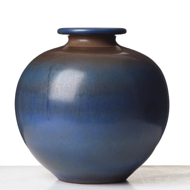 Berndt Friberg, a large stoneware  vase, Gustavsberg studio, Sweden 1965.